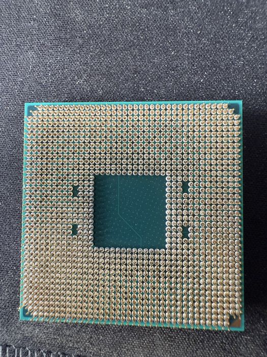 AMD Ryzen 5 3400G 3.7-4.2 Ghz socket AM4 - iGPU