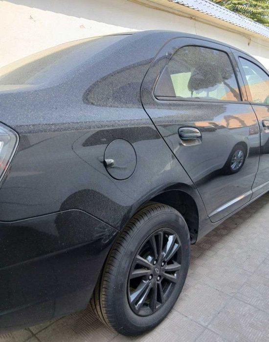 Cobalt Midnight eng kam yillik foizlar bilan xarid qiling