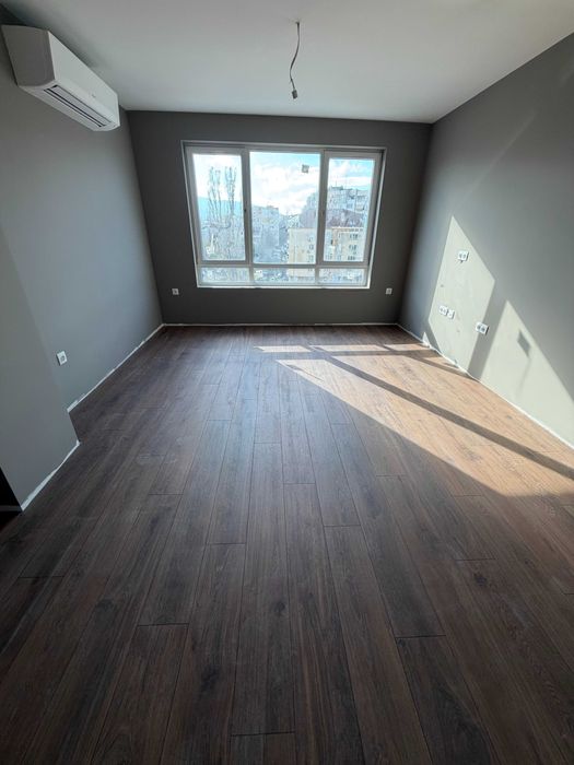 Нов обзаведен южен апартамент до НБУ и метро+подземен гараж за 2 коли