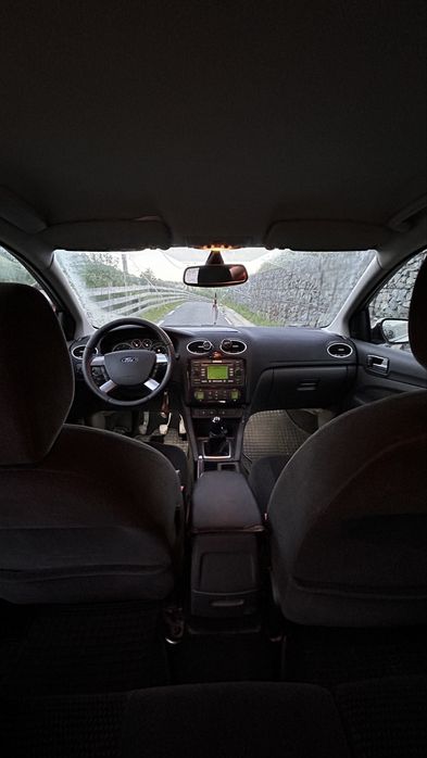 Vand sau schimb Ford Focus 2