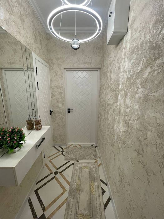 ^СРОЧНО! МЕТРО Хамза 2в3/3/4 ЗЕРКАЛКА Чиланзар 3 Торговый Ц. Продаётся