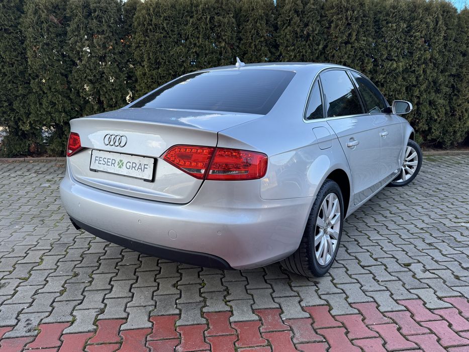 Audi A4 2.0Tfsi 211cp Automat*Quattro*LED*Xenon*Navi*17”*