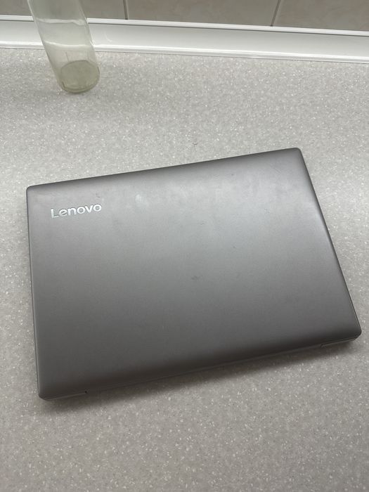 Сатылады Lenovo  ноутбук