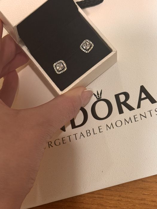 Pandora обеци Пандора