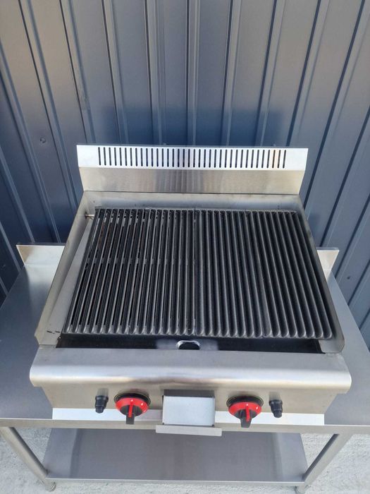 Gratar cu Roca Vulcanica si Grill din fonta,5 kg de roca inclusa