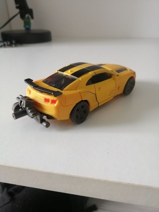 Figurină transformabilă Bumblebee