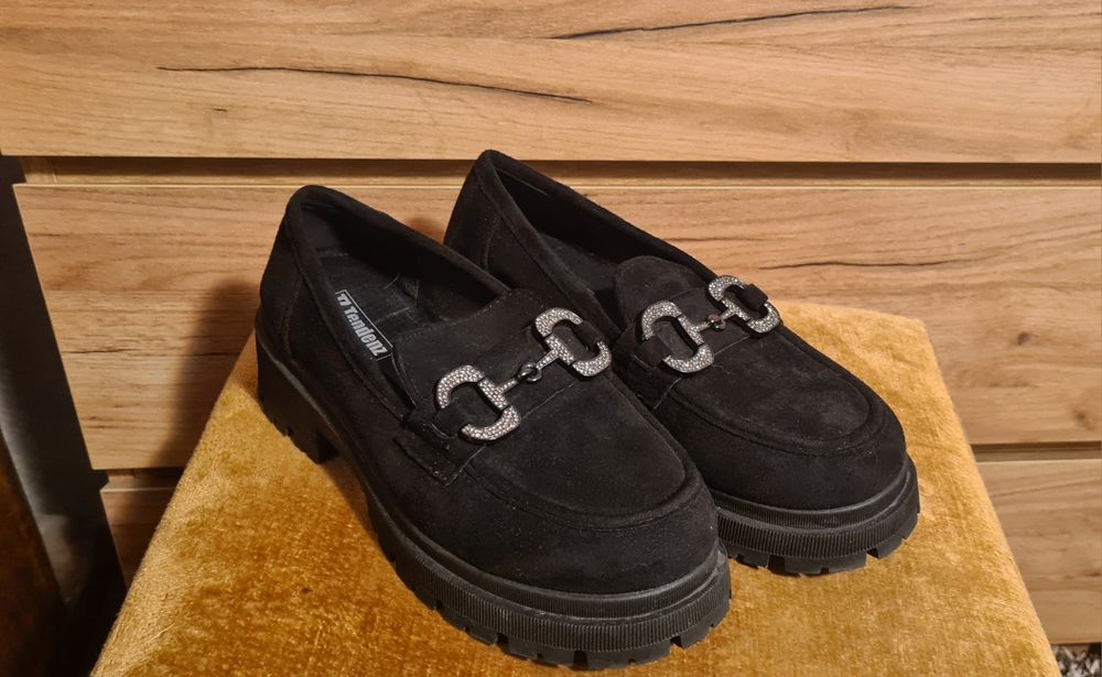 Дамски  черни обувки