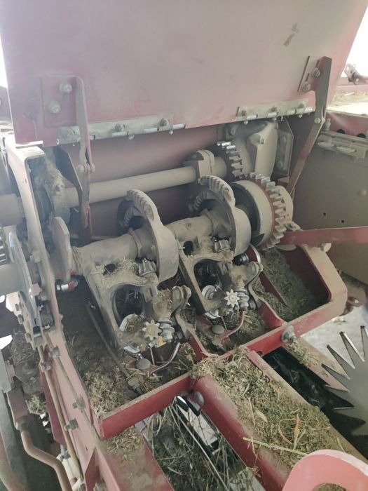 Продам пресс подборщик