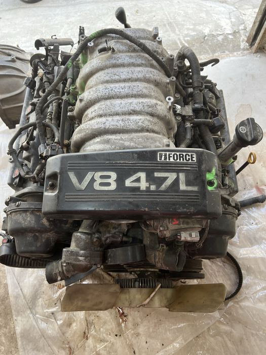 Двигател за Toyota land cruiser sequoila 4,7