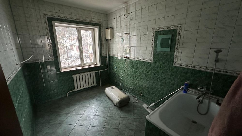 Продаётся двухэтажный дом