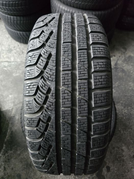 Pirelli 215/50 R17 95V MS iarnă