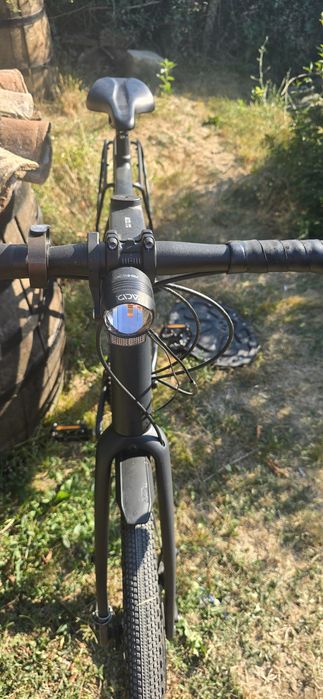 Cube Nuroad Pro  XL размер  1х11 скорости Shimano Cues, Хидравлични спирачки .карбонова вилка

859 €

По договаряне