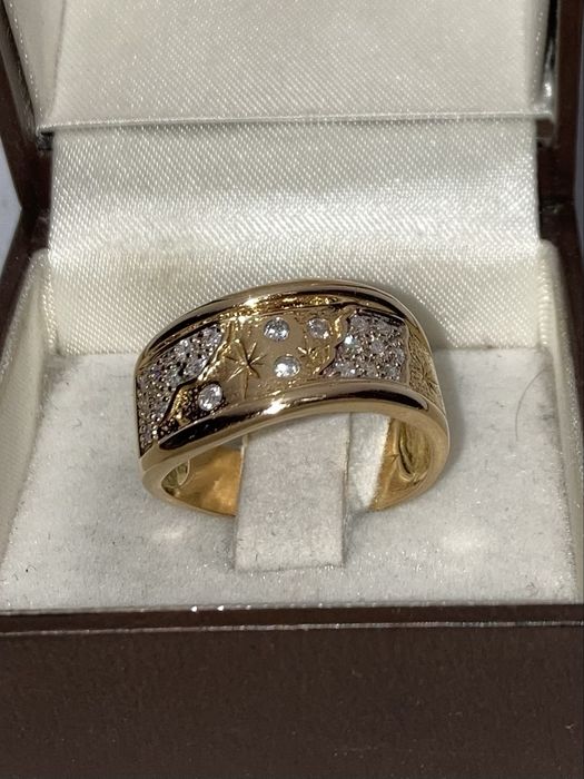 Inel aur 18kt.cu diamante