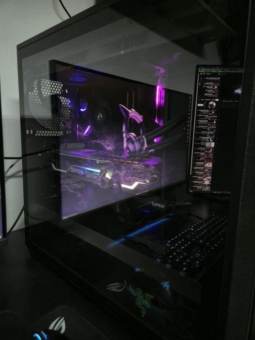Vând PC Gaming 4k Intel I9-12900KS & NVIDIA RTX 3090 MSI SUPRIM X