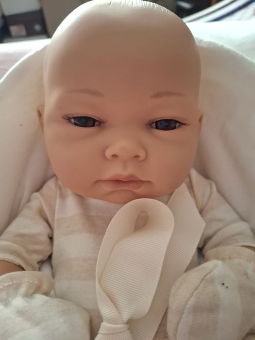 Кукла лялечка.    .