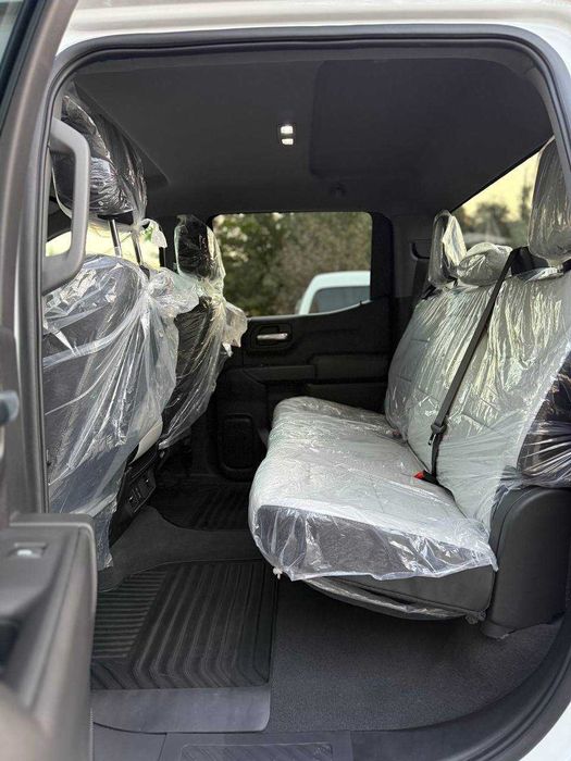 Sotuvda Chevrolet Silverado 4X4 avtomashinamiz