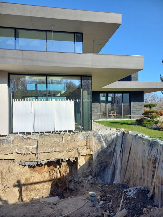 Выравнивание просевших домов