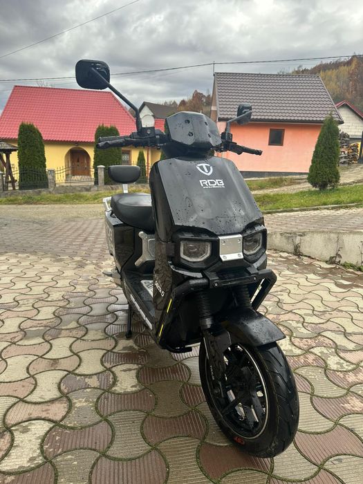 Vănd scuter electric RDB Delta(ca nou)