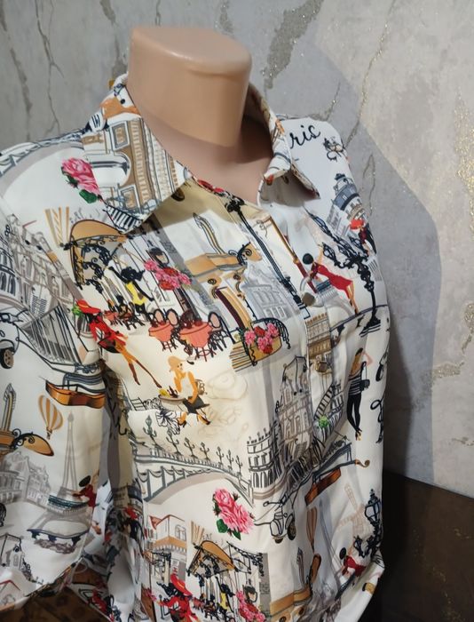 В наличии платья-рубашки белого и бежевого цвета.отличного качества