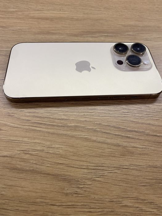 Корпус 14 Pro Gold-Перфектен