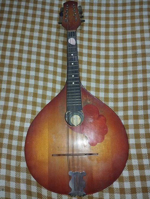 Советская мандалина