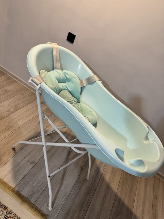 Детский тазик с подставкой