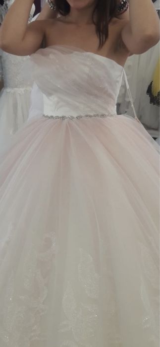 Rochie mireasa, tip prințesă