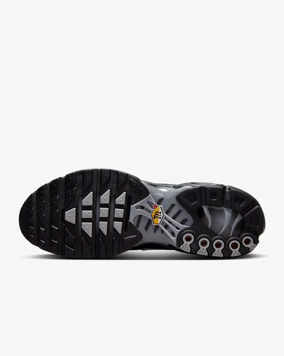 Nike TN НОВИ 45 EU