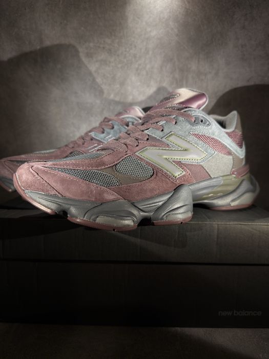 New Balance 9060