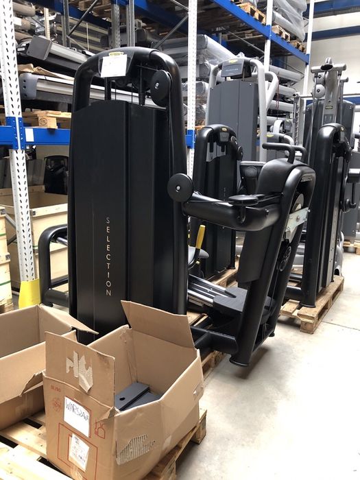 Aparate Fitness technogym selection line