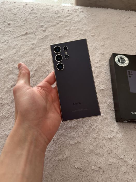 Продам Samsung S24 Ultra