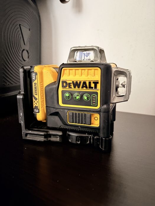 Vand Nivela Laser Dewalt
