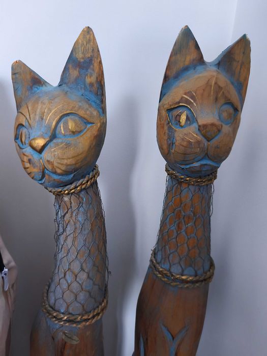 Дървени антични статуетки на котки 80 см високи