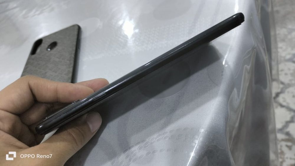 Самсунг А 20 срочно продаётся