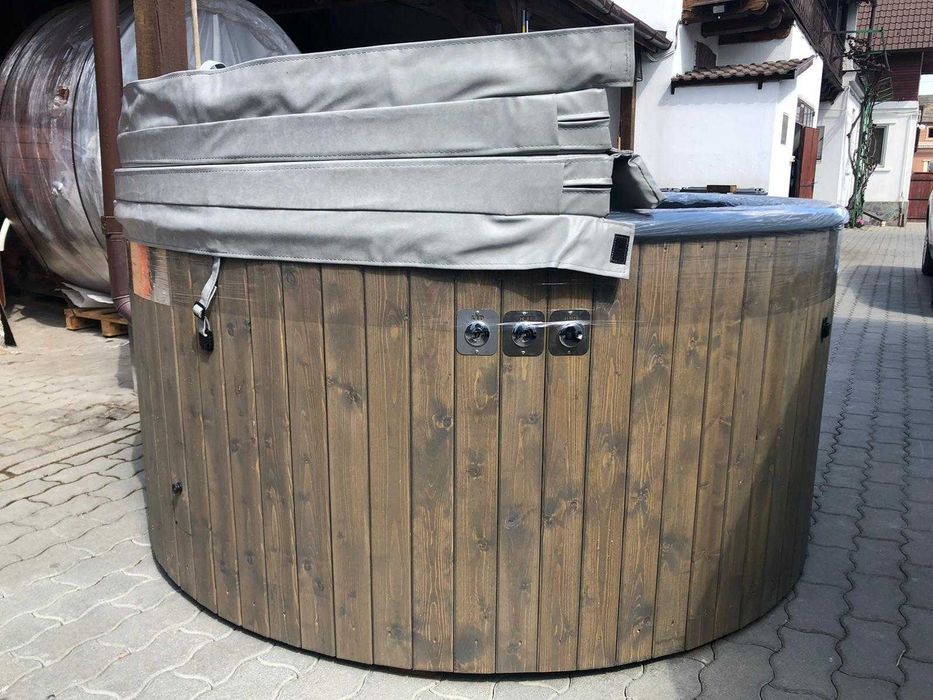 Ciubar / jacuzzi fibra de sticla PE STOC CEL MAI BUN PRET