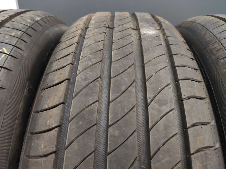 4бр Нови Демо Летни Гуми 215 65 17 - Michelin - DOT 2022 -