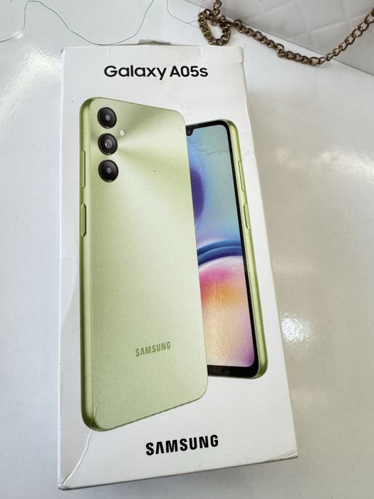 Samsung A05s продава се зелен
