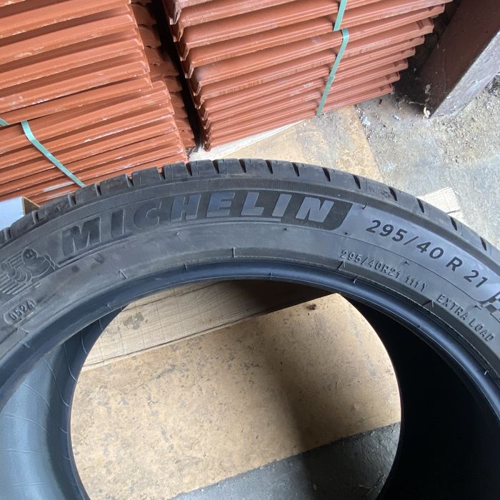 Летни гуми 295/40/21