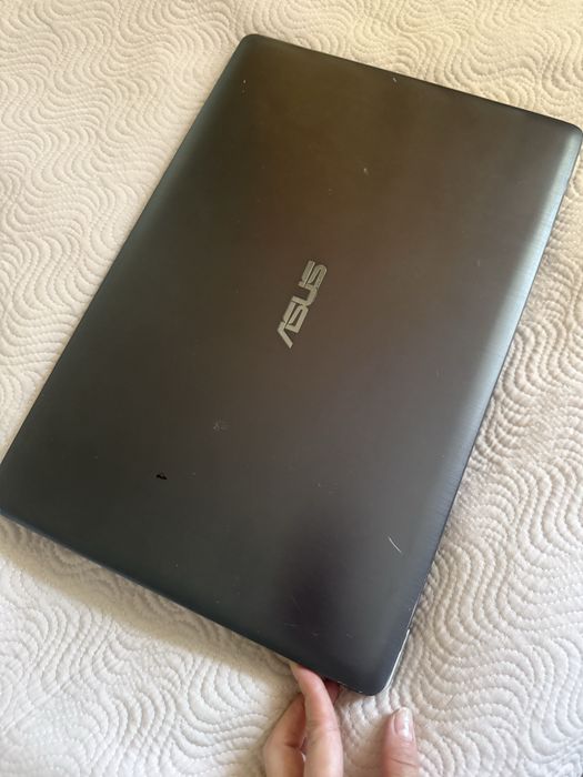 Продам Ноутбук asus