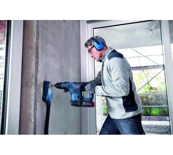 Перфоратор аккумуляторный BOSCH GBH 18V-34 CF кейс, без аккумулятора