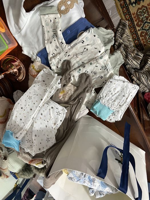 Детские вещи до от 0-2 мес