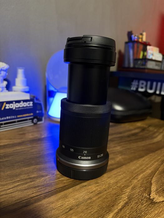 Obiectiv Canon RF 55-210mm nou + Parasolar