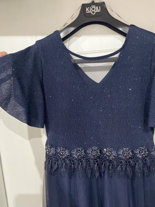 Официална рокля