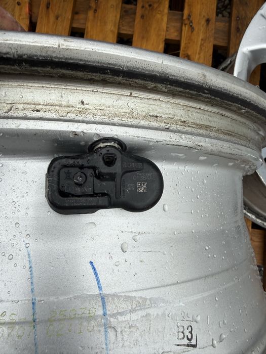 Алуминиеви джанти Nissan JUKE7Jx17" 5x114.3отв 1KA2A ном 527