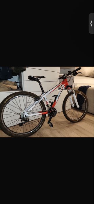 Vând bicicletă de munte Ridley Scorpion