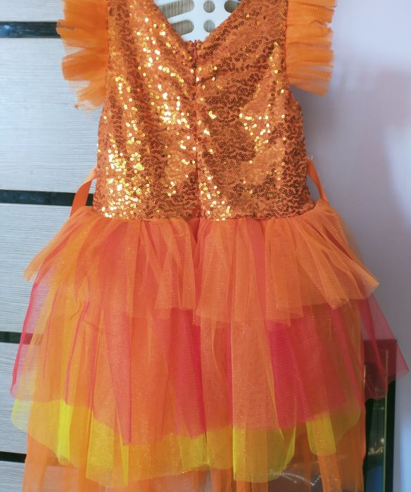 Продам бальные детский платье 5000