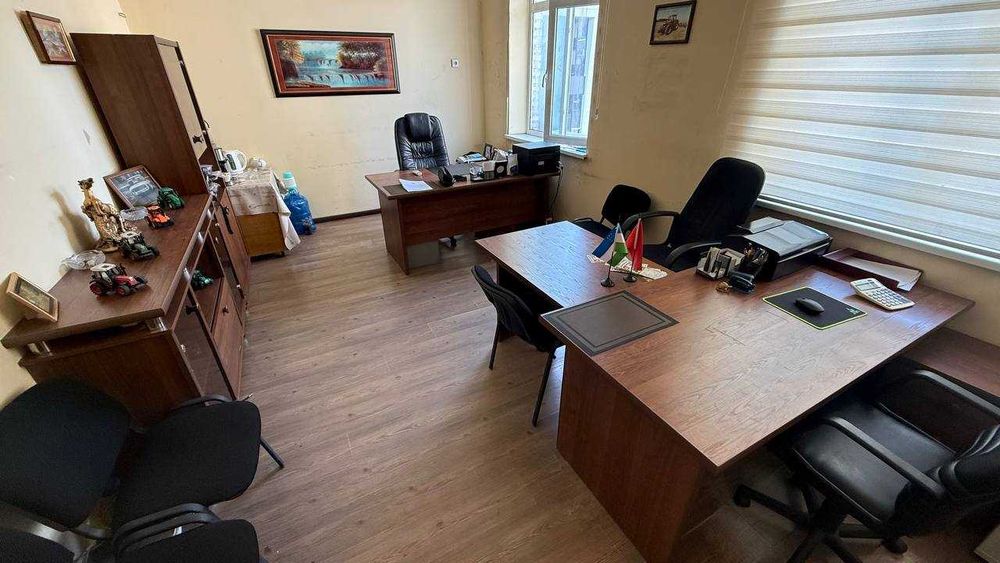 Продается офисная мебель