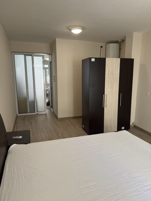 Дава се под наем Двустаен апартамент в Варна, Базар Левски - 80 кв.м за 850 € - Снимка #7