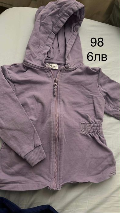 Дрехи за момиче