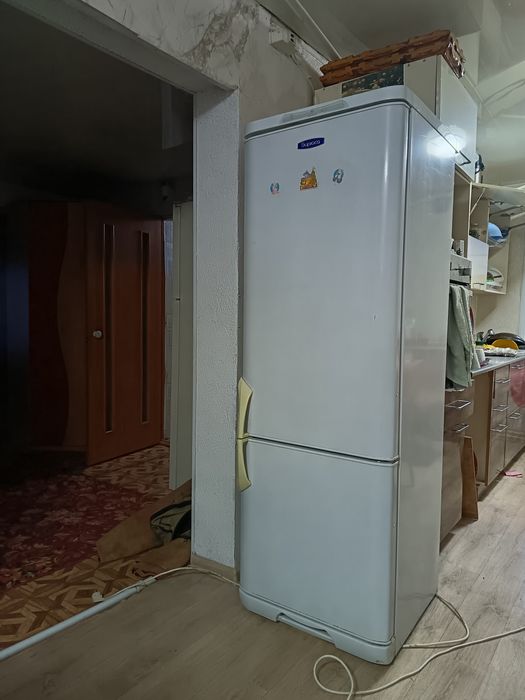 Продам холодильник Бирюса